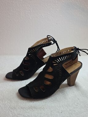 Franco Sarto Black Cutout Lace-Up Sandals Stacked Heeled Ladies 8.5 Carolina Guc